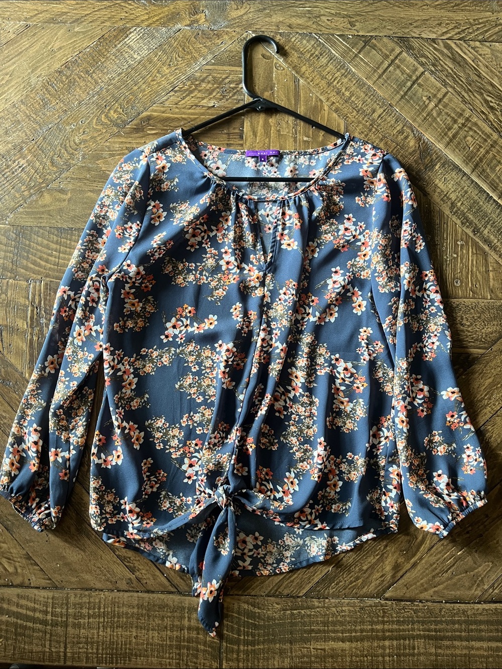 West Kei Navy Floral Tie-Hem Blouse